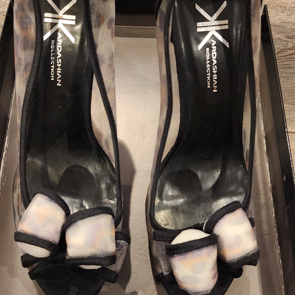 Kardashian Kollection Leopard Heels - Picture 6 of 8